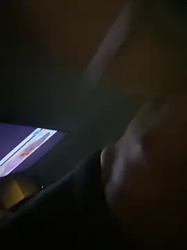 Wearpantyhosenorfolk online show from 11, 11, 2025