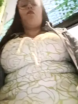 Snapshot of Italia_12 chatting on 27, 11, 2025 Italia 12 online show from 27, 11, 2025