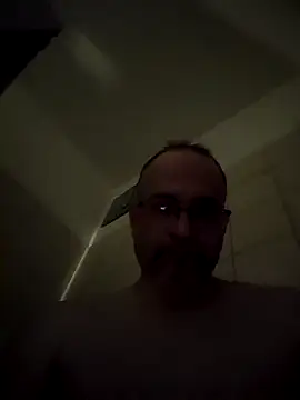 Curious9884 online show from 25, 4, 2026