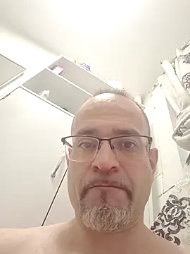 Curious9884 online show from 27, 4, 2026