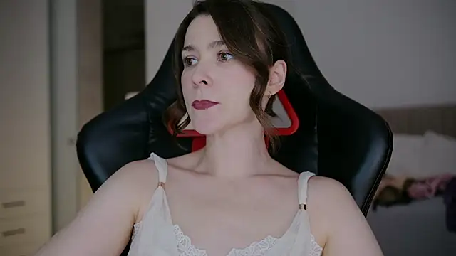 WowHelloAlice online show from 15, 3, 2026