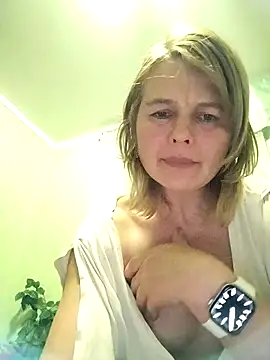 Masha412111 online show from 2, 12, 2025