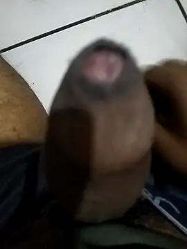 Snapshot of jeet_00 chatting on 24, 10, 2025 jeet 00 online show from 24, 10, 2025