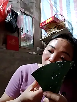 Minkine022 online show from 18, 2, 2026