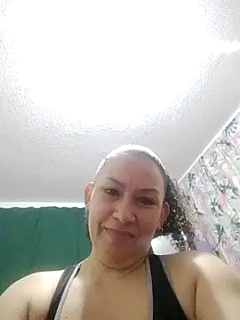 Snapshot of adelgey_michell chatting on 3, 10, 2025 adelgey michell online show from 3, 10, 2025
