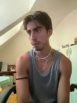 Snapshot of BABYJR05 chatting on 2, 10, 2025 BABYJR05 online show from 2, 10, 2025