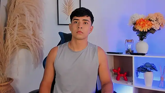 Thiago Connor21 online show from 16, 7, 2026