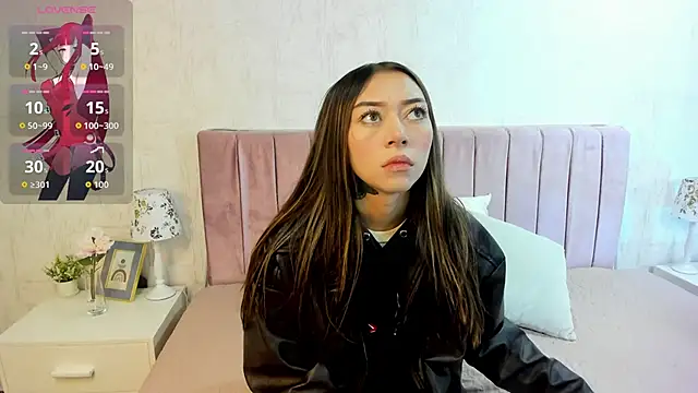 Snapshot of Olivia_johansson chatting on 12, 10, 2025 Olivia johansson online show from 12, 10, 2025