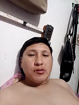 Chyynoxxx online show from 1, 10, 2025