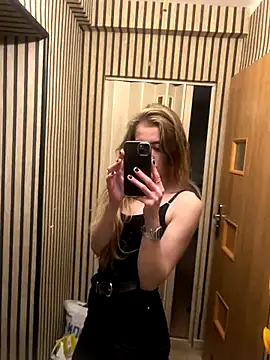 pleasedontpressaredburton online show from 7, 10, 2025