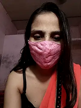 Snapshot of DIVINEDIVAA chatting on 14, 10, 2025 DIVINEDIVAA online show from 14, 10, 2025