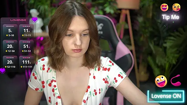 xoxo molly online show from 18, 12, 2025