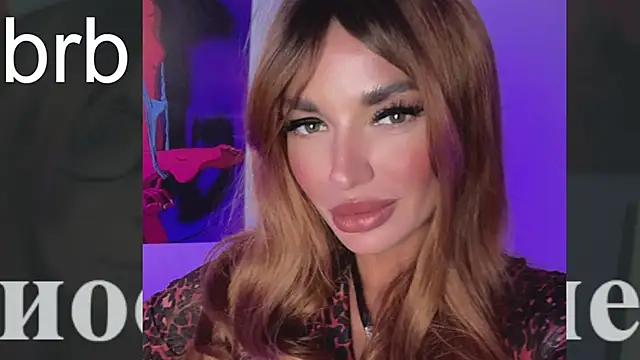 Queen Violetta  online show from 9, 10, 2025