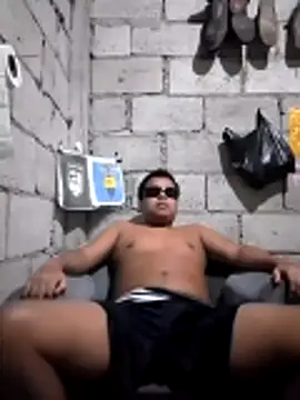 Snapshot of Ronald_ban chatting on 9, 11, 2025 Ronald ban online show from 9, 11, 2025