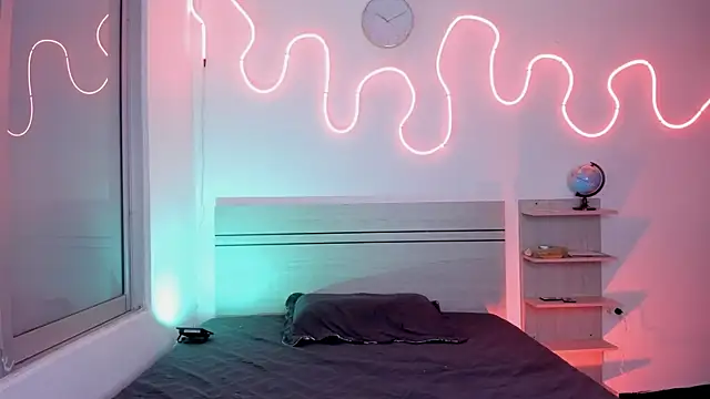 Snapshot of luccas_ferreira chatting on 14, 11, 2025 luccas ferreira online show from 14, 11, 2025