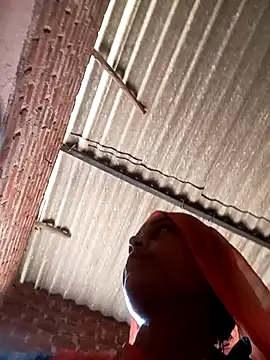 Snapshot of Mona7070 chatting on 8, 10, 2025 Mona7070 online show from 8, 10, 2025