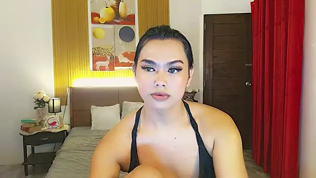 Snapshot of fallinLunaxX chatting on 20, 10, 2025 fallinLunaxX online show from 20, 10, 2025