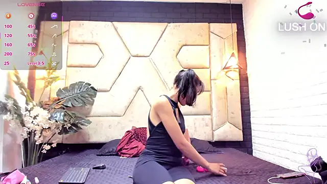 Julieta Slav3 online show from 26, 3, 2026