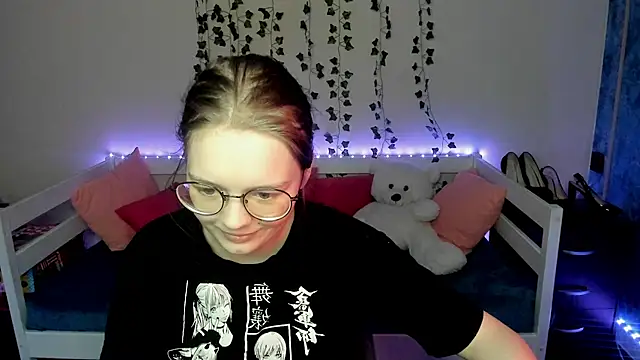 shy elina01 online show from 14, 10, 2025