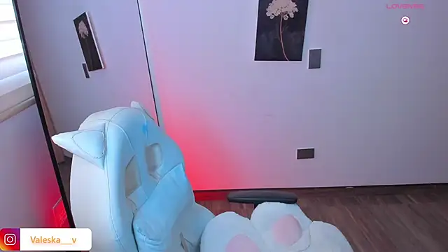 valeska  V online show from 23, 4, 2026