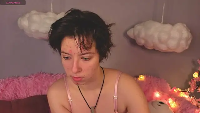 Sara Frayer online show from 4, 2, 2026