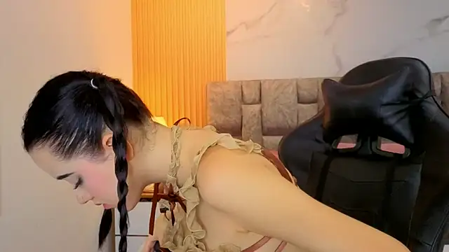 angel  kiss online show from 9, 4, 2026