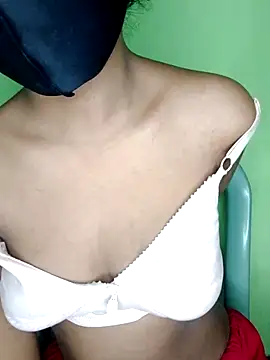 hottywife-03 online show from 16, 4, 2026