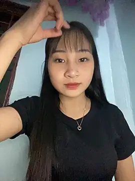Snapshot of banlinh004 chatting on 18, 10, 2025 banlinh004 online show from 18, 10, 2025