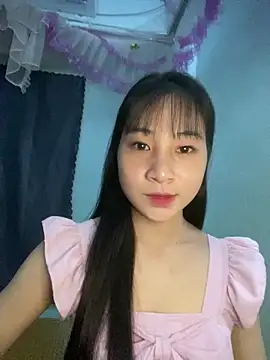 Snapshot of banlinh004 chatting on 10, 6, 2026 banlinh004 online show from 10, 6, 2026
