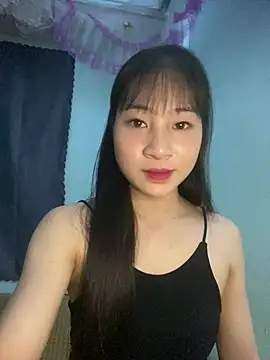 Snapshot of banlinh004 chatting on 12, 6, 2026 banlinh004 online show from 12, 6, 2026