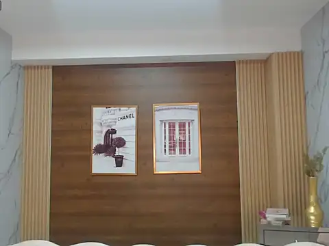 Snapshot of claudina_s chatting on 17, 10, 2025 claudina s online show from 17, 10, 2025