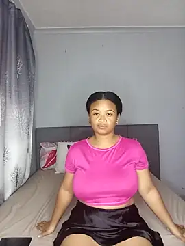 Sultrytits6 online show from 18, 2, 2026