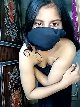 Snapshot of babbydoll-03 chatting on 7, 10, 2025 babbydoll-03 online show from 7, 10, 2025