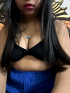 Snapshot of babbydoll-03 chatting on 8, 11, 2025 babbydoll-03 online show from 8, 11, 2025