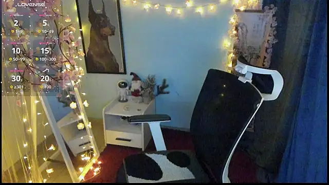 Mona Esty online show from 4, 2, 2026