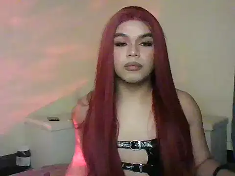 TarahFox online show from 3, 10, 2025
