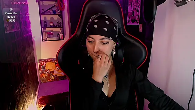 lunarichy22 online show from 21, 11, 2025