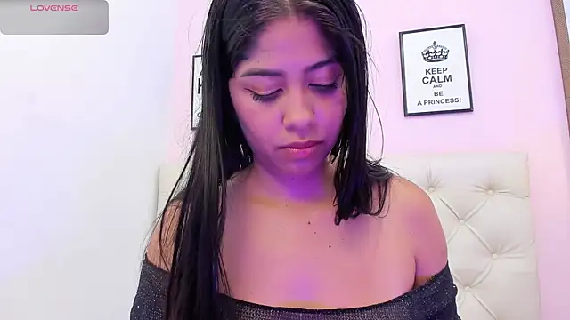 MiaStevenss online show from 22, 10, 2025