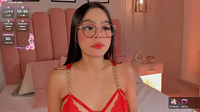 mara swan  online show from 18, 12, 2025