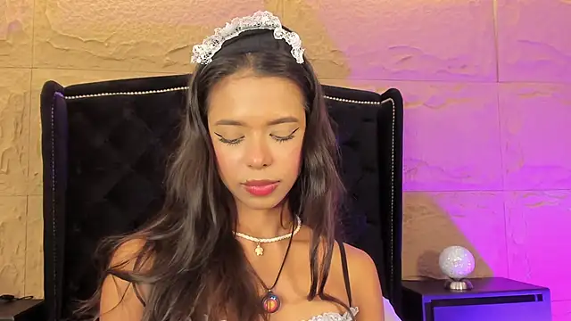 naomi hill1 online show from 4, 12, 2025