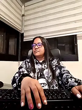 Snapshot of Xander_Taylor_ chatting on 9, 10, 2025 Xander Taylor  online show from 9, 10, 2025