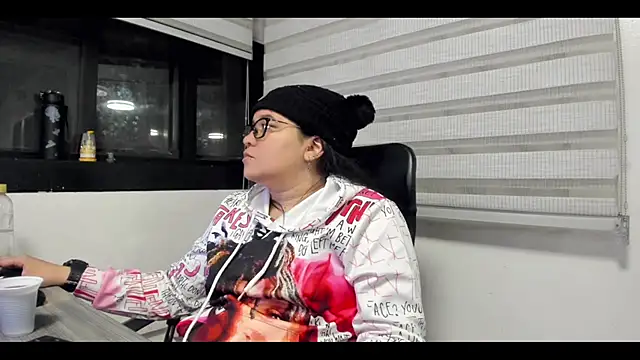 Snapshot of Xander_Taylor_ chatting on 16, 10, 2025 Xander Taylor  online show from 16, 10, 2025