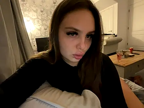 EllaStarrxxx online show from 4, 11, 2025