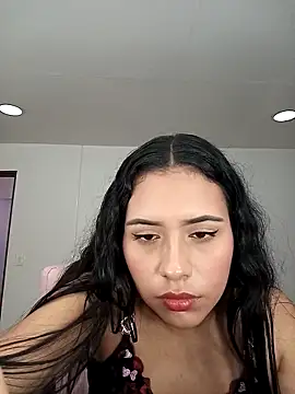VictoriaVixxen online show from 18, 10, 2025