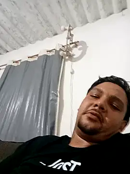 Snapshot of loni171 chatting on 4, 11, 2025 loni171 online show from 4, 11, 2025