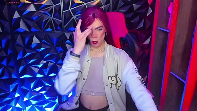 Medusa ts online show from 9, 10, 2025