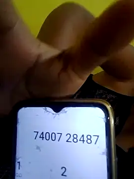 Snapshot of CUT_MOM chatting on 19, 10, 2025 CUT MOM online show from 19, 10, 2025