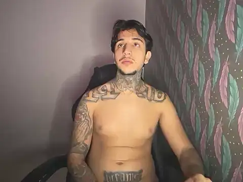 RealGdiass online show from 5, 5, 2026