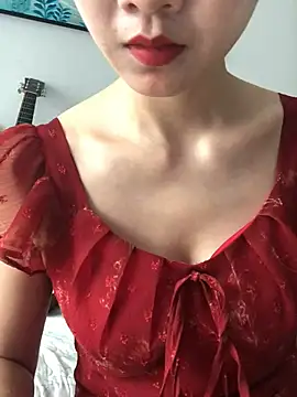 Snapshot of Mile-m chatting on 22, 6, 2026 Mile-m online show from 22, 6, 2026