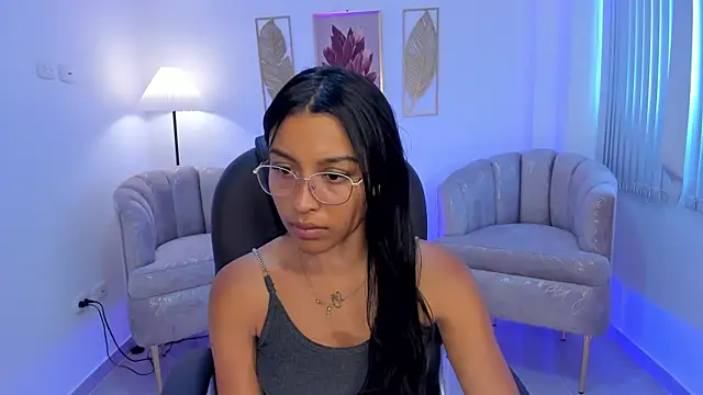 Snapshot of Silvana_velvet chatting on 21, 10, 2025 Silvana velvet online show from 21, 10, 2025